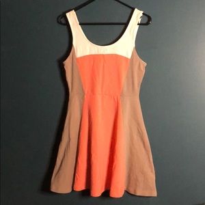 👗NWOT Skater  👗